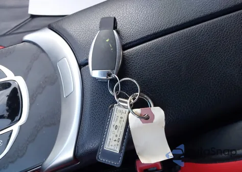 2018 Mercedes-Benz Glc 300 4Matic из США, поврежденный, VIN WDC0G4KB3JV111268